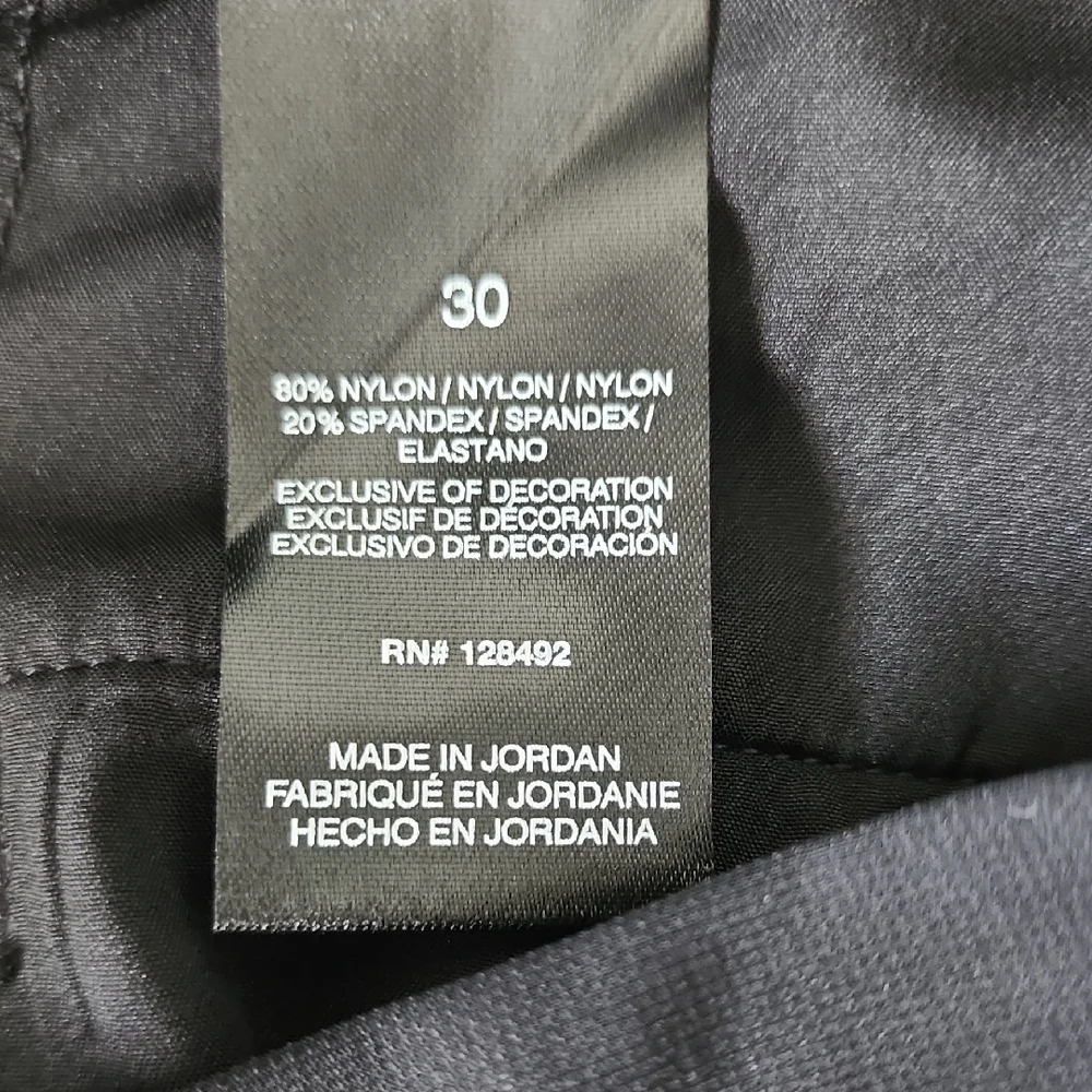 Greg Norman Collection Black Stretch Shorts - Picture 8 of 12